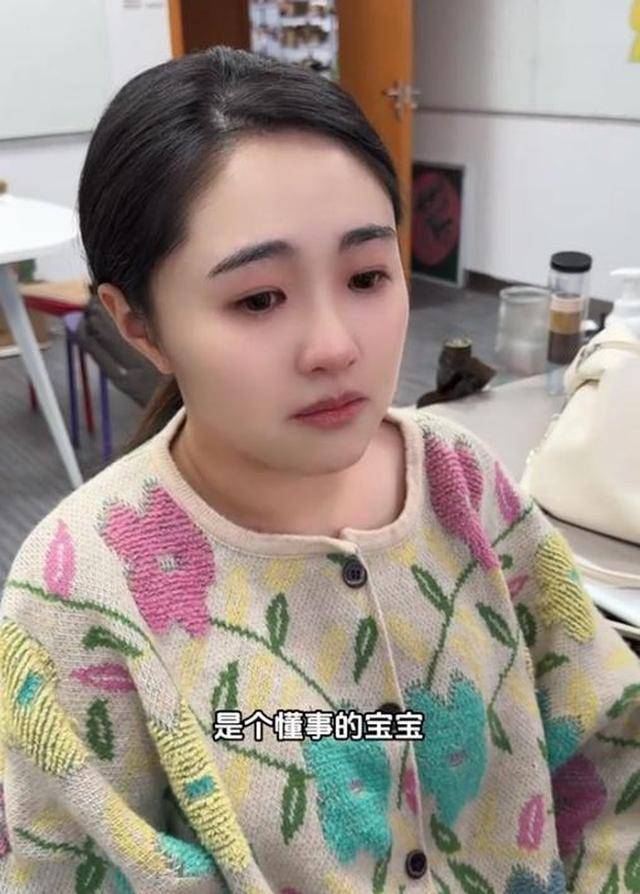 金龟子女儿断奶过程中的母亲挣扎与成长