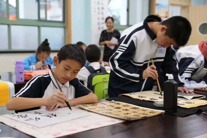 广州塔绘画之旅，儿童艺术探索之旅（8-12岁）