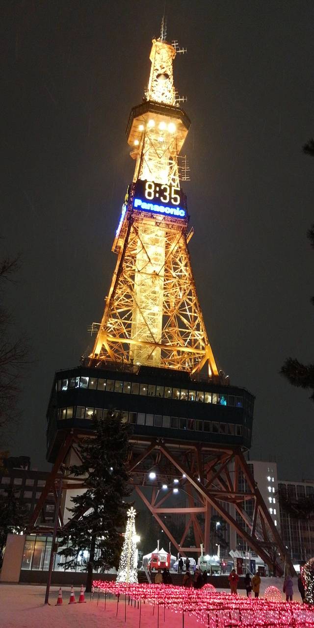 日本电视塔跨年倒数后的独特仪式，关灯仪式详解