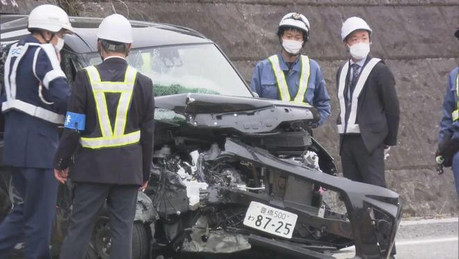 两名中国游客日本遭遇列车撞击身亡事件，令人痛心疾首