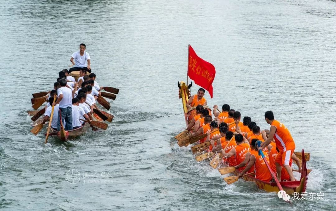 端午节赛龙舟的视觉盛宴，龙舟竞渡精彩瞬间回顾