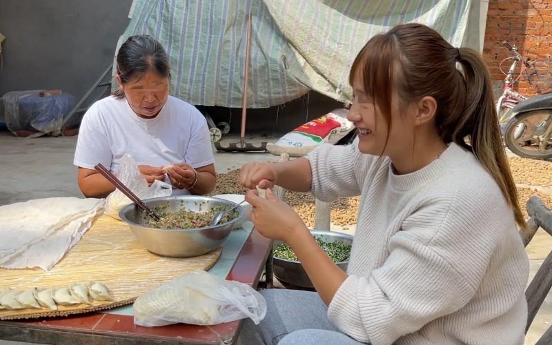 大学生返校现象背后的故事，家之变迁与深思